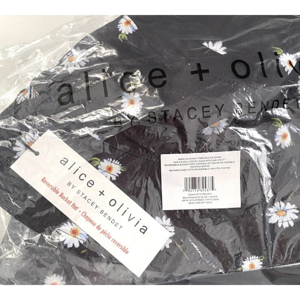 Alice + Olivia Daisy Print Duffel Bag & Bucket Hat Bundle New - Picture 5 of 6